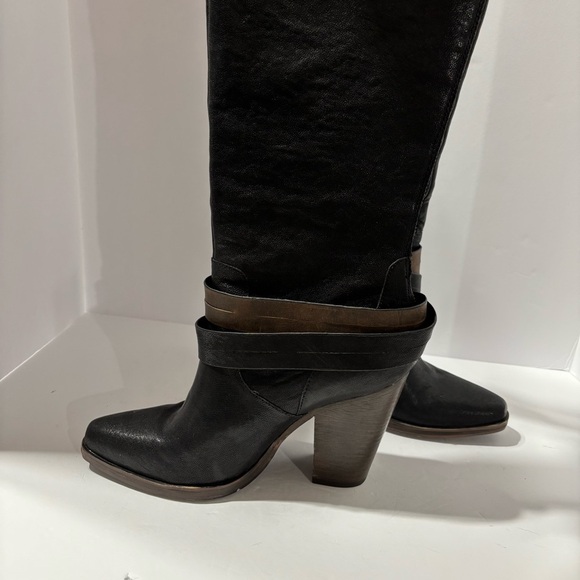 Steve Madden Z32127*
Rockiie Women's Black Leather Boot Size 8B - Picture 5 of 8